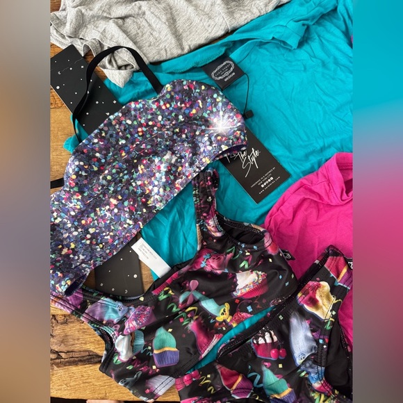 HUGE BUNDLE of Terez Girls Clothing! 19 pieces! All NWT! Array of sizes!! - Picture 6 of 11